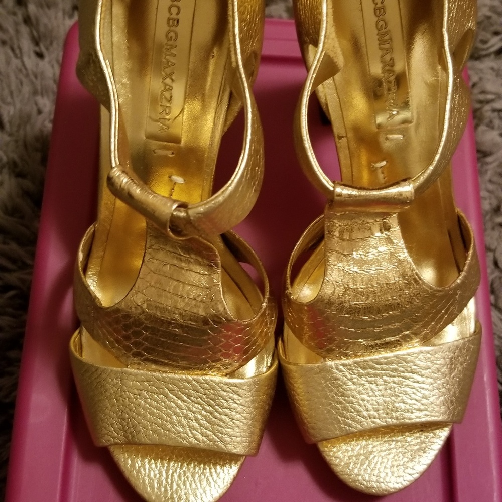 BCBG Maxazria gold leather heels